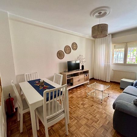 Piso En El Precioso Pueblo De Colunga Appartement Buitenkant foto